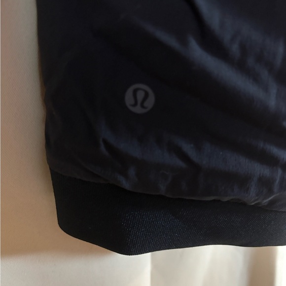 🍋 NWOT Lululemon Intermission Bomber - Picture 15 of 16